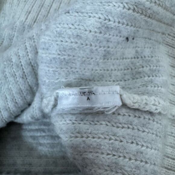 Calvin Klein Jeans Women’s Ribbed Sweater Size Large Round Neck Knit Style - Picture 10 of 11